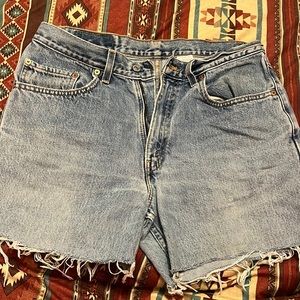 Vintage distressed cut off denim Levi shorts size 33 no stretch